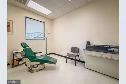 155 Bradford Drive, Berlin, NJ 08091 - Photo 6