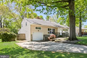 330 Cranford Rd, Cherry Hill, NJ 08003 - Photo 2