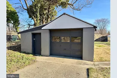 36 Cressmont Avenue, Gloucester Township, NJ 08012 - Photo 2