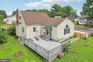 16 Park Dr, Bellmawr, NJ 08031 - Photo 34