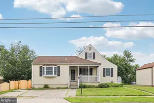 16 Park Dr, Bellmawr, NJ 08031 - Photo 2