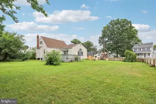 16 Park Dr, Bellmawr, NJ 08031 - Photo 40