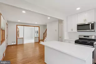 16 Park Dr, Bellmawr, NJ 08031 - Photo 8