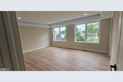 5451 Beacon Avenue, Pennsauken Twp, NJ 08109 - Photo 32