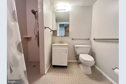 21 Alexander Court, Voorhees, NJ 08043 - Photo 8