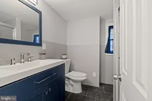 1011 Elmwood Ave, Gloucester Township, NJ 08012 - Photo 22