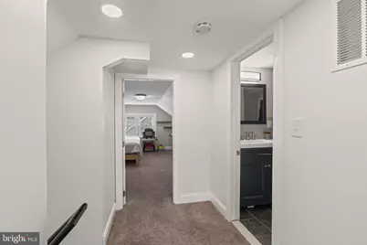 1011 Elmwood Avenue, Gloucester Township, NJ 08012 - Photo 26