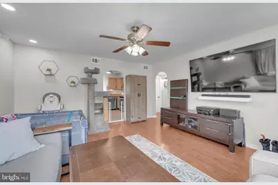 111 E Park Avenue, Lindenwold, NJ 08021 - Photo 4