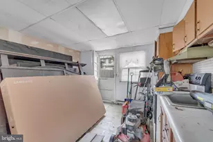 111 E Park Ave, Lindenwold, NJ 08021 - Photo 20