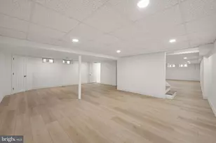 301 Hialeah Dr, Cherry Hill, NJ 08002 - Photo 36