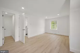 301 Hialeah Dr, Cherry Hill, NJ 08002 - Photo 32