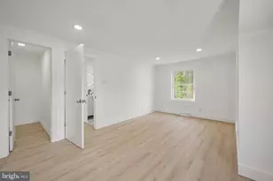 301 Hialeah Dr, Cherry Hill, NJ 08002 - Photo 34