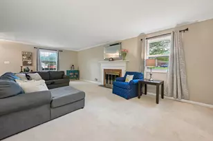 11 N Woodstock Dr, Cherry Hill, NJ 08034 - Photo 12