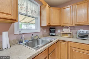 38 Summit Ave, Bellmawr, NJ 08031 - Photo 12
