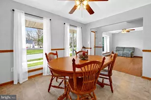 27 Damon Dr, Sicklerville, NJ 08081 - Photo 10