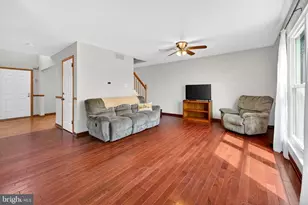 27 Damon Dr, Sicklerville, NJ 08081 - Photo 16