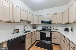 1033 Chanticleer, Cherry Hill, NJ 08003 - Photo 6