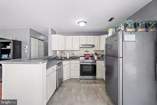 78 Girard Ave, Sicklerville, NJ 08081 - Photo 8