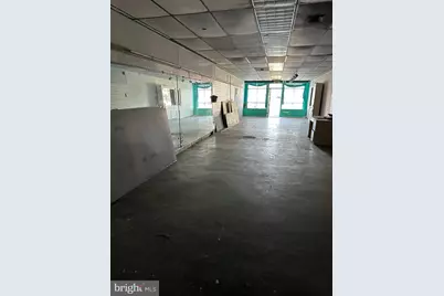 1192 Yorkship Square, Camden, NJ 08104 - Photo 10