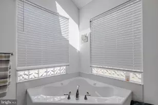 922 Longwood Ave, Cherry Hill, NJ 08002 - Photo 26