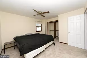 138 Cardinal Dr, Bellmawr, NJ 08031 - Photo 12