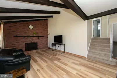 138 Cardinal Drive, Bellmawr, NJ 08031 - Photo 2