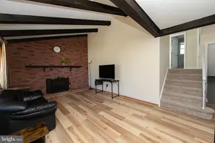 138 Cardinal Dr, Bellmawr, NJ 08031 - Photo 2