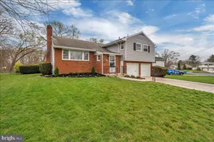 180 Cherry Tree Ln, Cherry Hill, NJ 08002 - Photo 2