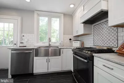 116 W Collings Avenue, Collingswood, NJ 08108 - Photo 14