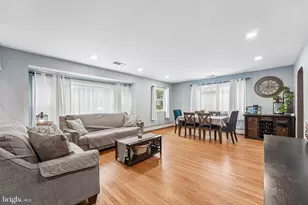 211 Marlborough Ave, Mount Ephraim, NJ 08059 - Photo 6