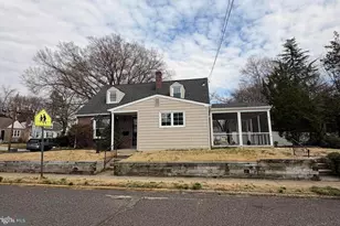 1644 W High St, Haddon Heights, NJ 08035 - Photo 2