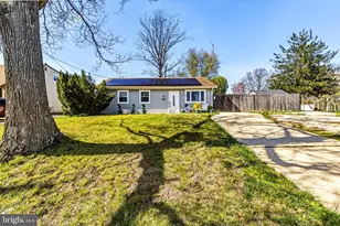 4 Lincoln Ave, Sicklerville, NJ 08081 - Photo 1