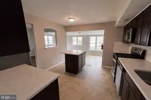 1946 Birchwood Park Dr N, Cherry Hill, NJ 08003 - Photo 6