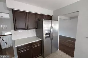 1946 Birchwood Park Dr N, Cherry Hill, NJ 08003 - Photo 10