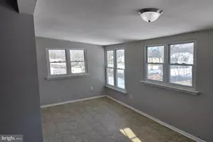 1946 Birchwood Park Dr N, Cherry Hill, NJ 08003 - Photo 12