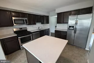 1946 Birchwood Park Dr N, Cherry Hill, NJ 08003 - Photo 8