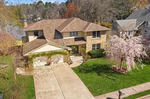 200 Wm Feather Dr, Voorhees, NJ 08043 - Photo 2