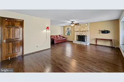 200 Wm Feather Drive, Voorhees, NJ 08043 - Photo 18