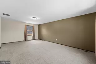 200 Wm Feather Dr, Voorhees, NJ 08043 - Photo 32