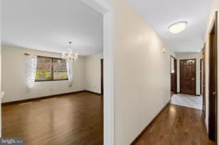 200 William Feather Dr, Voorhees, NJ 08043 - Photo 18