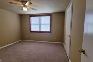 1055 Kenwood Ave, Camden, NJ 08103 - Photo 18