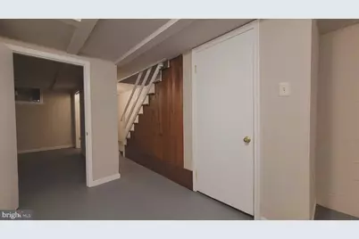 1055 Kenwood Avenue, Camden, NJ 08103 - Photo 4