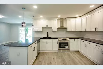 301 Juniper Drive, Cherry Hill, NJ 08003 - Photo 10