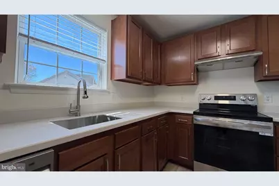 60 Sequoia Drive, Berlin, NJ 08009 - Photo 2