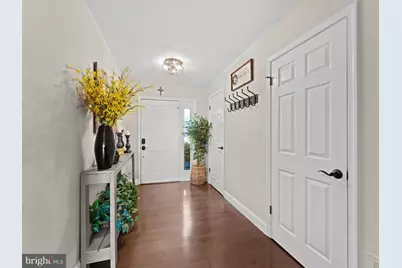 102 Doral Drive, Gloucester Township, NJ 08012 - Photo 4