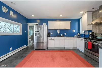 39 E 2nd Avenue, Runnemede, NJ 08078 - Photo 10