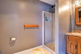 68 Wayside Rd, Berlin, NJ 08009 - Photo 16