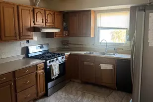 3 Fern Cir, Berlin, NJ 08091 - Photo 2