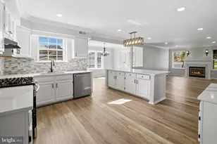 8 Mulberry St, Sicklerville, NJ 08081 - Photo 12