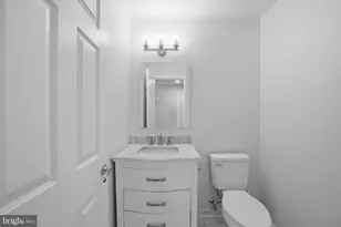 8 Mulberry St, Sicklerville, NJ 08081 - Photo 10